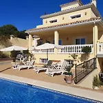 Apartment Roca *