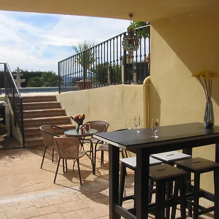 Roca Apartment *
